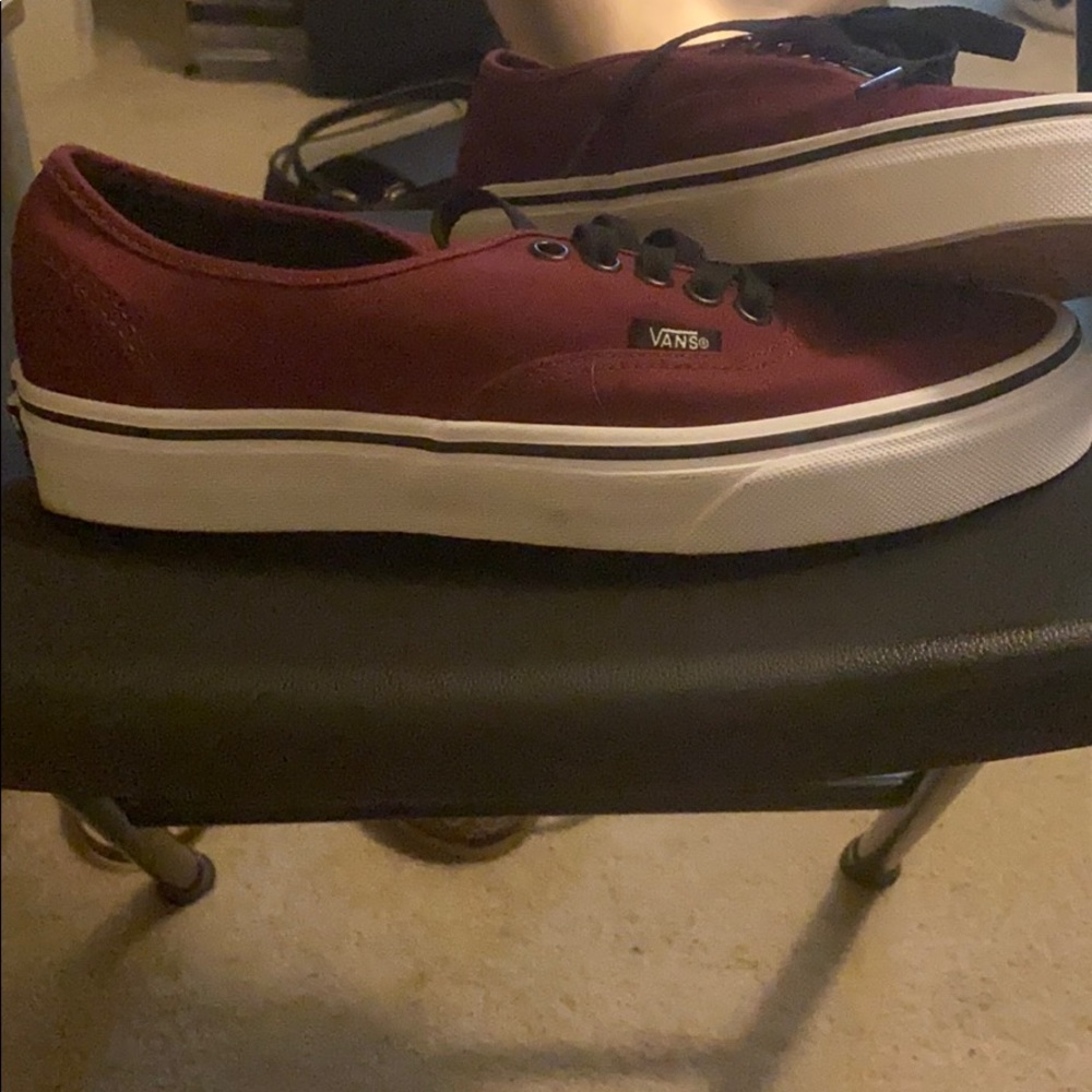 Maroon Vans - Picture 3 of 4